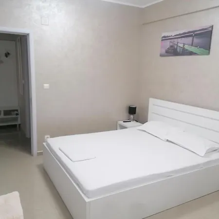 Bosko Seaviev Apartament *