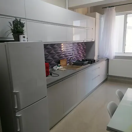 Bosko Seaviev Apartament *